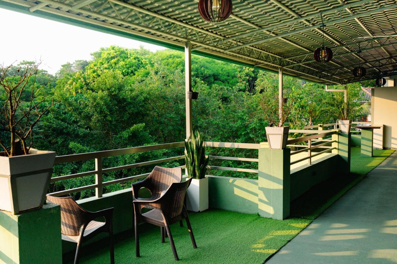 Mount Rich Rumassala Hotel อูนาวาตูนา ภายนอก รูปภาพ