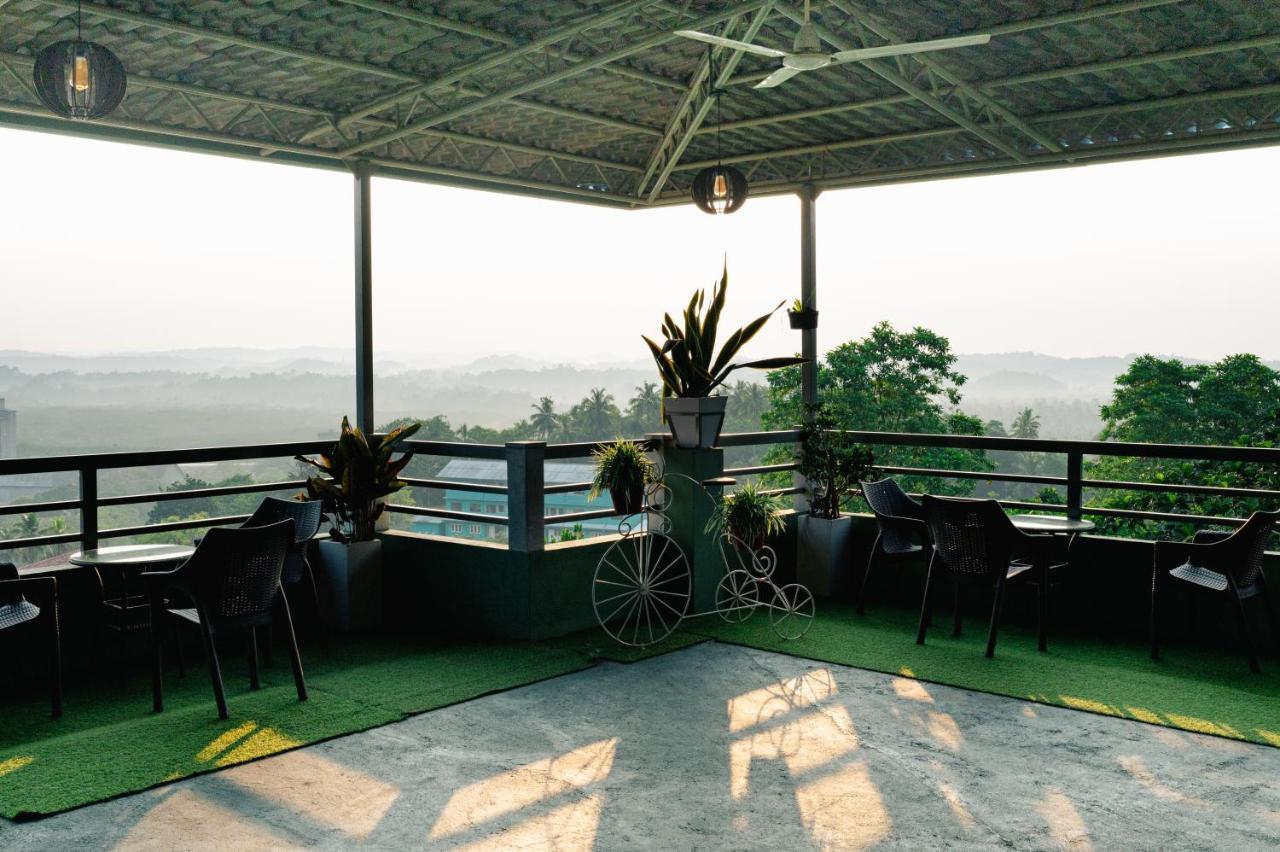 Mount Rich Rumassala Hotel อูนาวาตูนา ภายนอก รูปภาพ